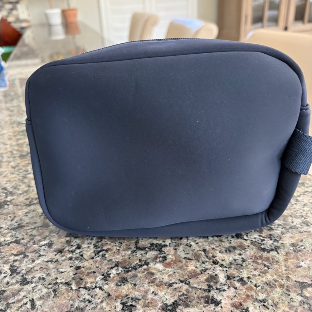 Dior Men's Midnight Blue Toiletry Bag - Picture 2 of 9